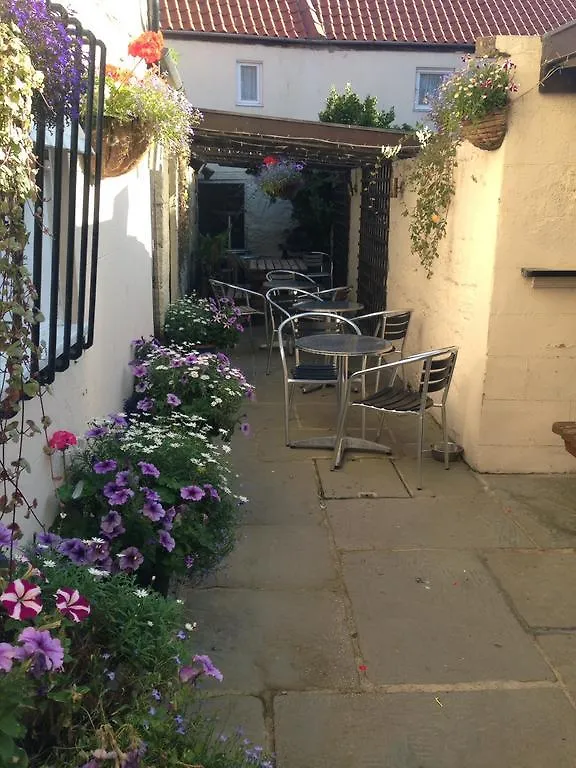 ***  The Royal George Staithes Bed & Breakfast United Kingdom